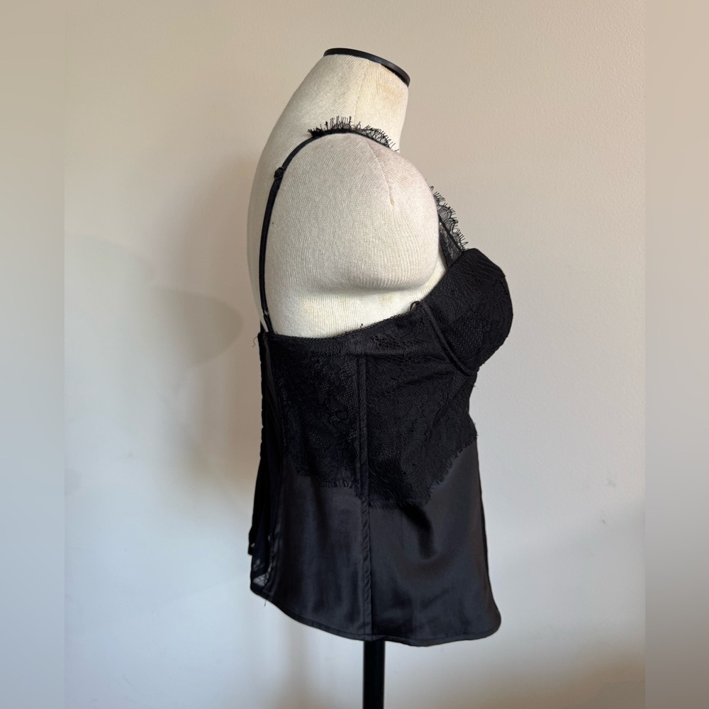 GUESS Black Lace Corset Bra Bralette Bustier Top Cami Straps Large NWOT - Picture 3 of 5